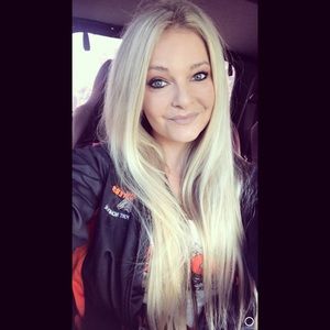 Meet your Posher, Cara